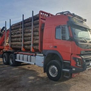 foto 36/26t lesovůz 6x6 Volvo s HR + přívěs 3 os