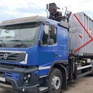 foto 6x2 kontejner Volvo FMX + HR Epsilon (poškozená)