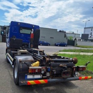 foto 4x2 kontejner hák Volvo 16t