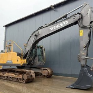 foto 25t bagr pásák Volvo EC 220 EL