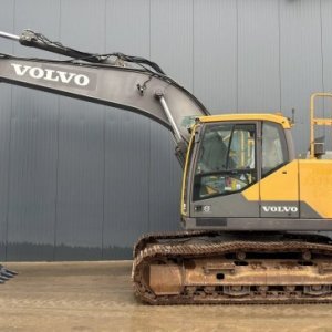 foto 25t bagr pásák Volvo EC 220 EL