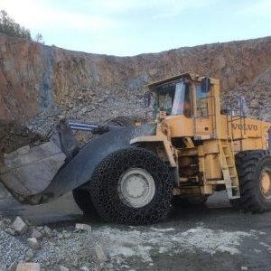 foto 64.5t nakladač VOLVO L330E