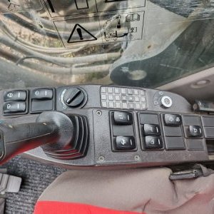 foto 33.5t bagr širokopás Volvo EC300 rypadlo pásové