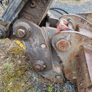 foto 33.5t bagr širokopás Volvo EC300 rypadlo pásové