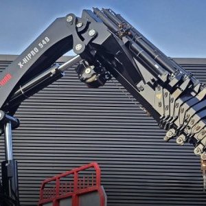 foto 8x4 Volvo valník + naviják s HIAB 54tm / 21m