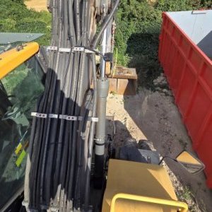 foto 17t bagr Volvo EW140D vývody 4lopaty klima kamera