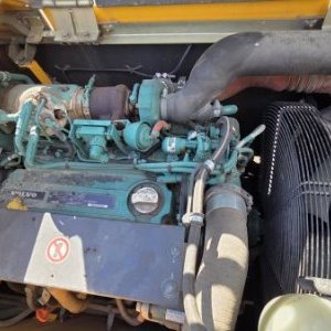 foto 17t bagr Volvo EW140D vývody 4lopaty klima kamera