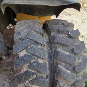 foto 17t bagr Volvo EW140D vývody 4lopaty klima kamera