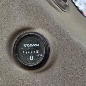 foto 17t bagr Volvo EW140D vývody 4lopaty klima kamera
