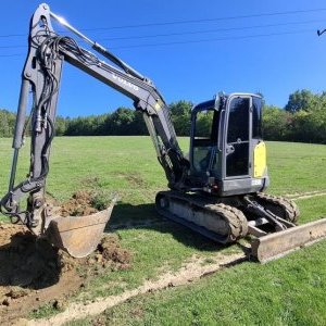 foto 5t minibagr +DRAPÁK 5lopat Volvo ECR50 rypadlo pás